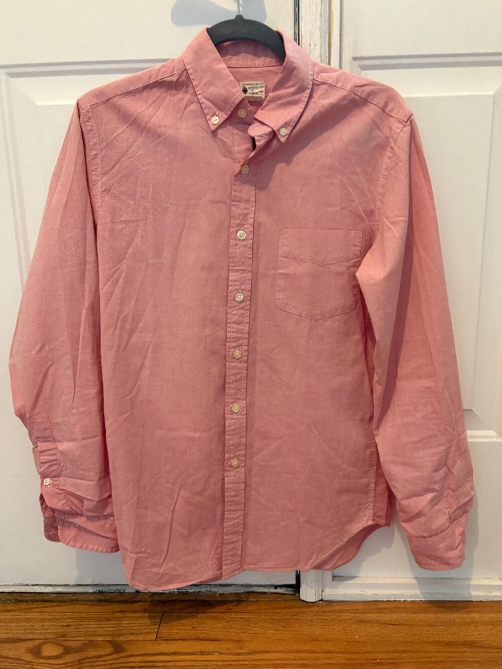 J. Crew Sunwashed Oxford Shirt Mens Small Red/Pink Button Down Casual Pocket